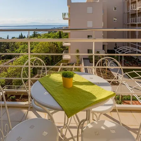 Apartment Crikvenica Residence Apartments And Rooms Crikvenica